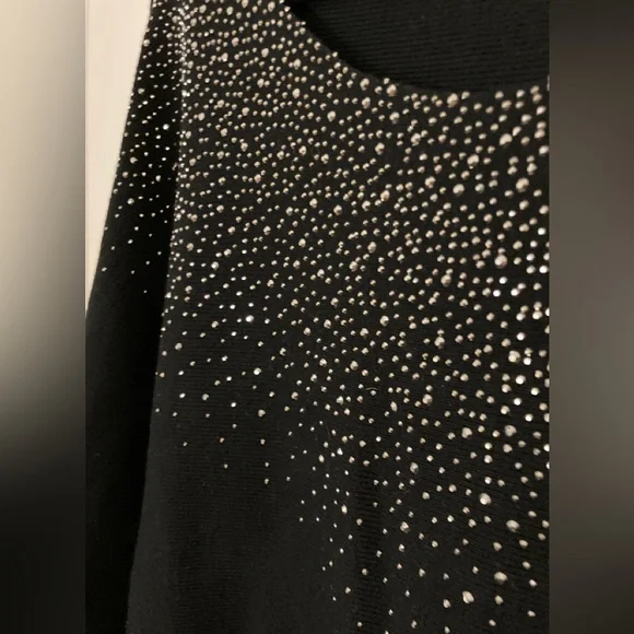 Gorgeous Warm Sparkling Size 3X Rhinestone Sweater TOP Flattering Long-Sleeves! - Picture 2 of 7